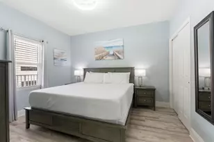 9902 S Thomas Dr S, Panama City Beach, FL 32408 - Photo 23