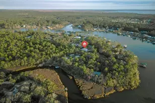 258 W Bayou Forest Dr W, Freeport, FL 32439 - Photo 7