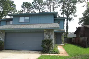 34 5th Ave, Shalimar, FL 32579 - Photo 1