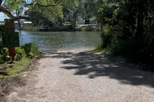 1106 Pin Oak Cir, Niceville, FL 32578 - Photo 3