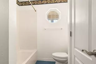 9275 Lilge Cir, Navarre, FL 32566 - Photo 27