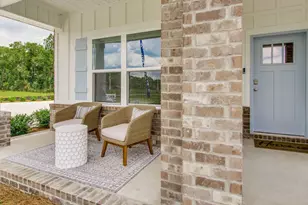 8056 Fir Tree Dr, Milton, FL 32583 - Photo 5