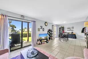 308 SW Miracle Strip Parkway SW, Fort Walton Beach, FL 32548 - Photo 13