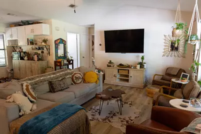 696 Phillips Drive, Freeport, FL 32439 - Photo 5