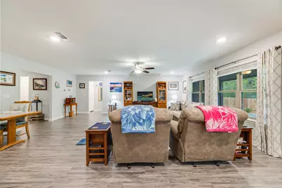 340 Merlin Court, Crestview, FL 32539 - Photo 13