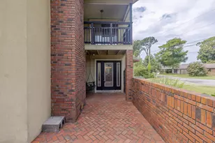 3625 E Ohenry Dr E, Panama City, FL 32408 - Photo 3