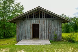 817 N Planters Dr N, Laurel Hill, FL 32567 - Photo 45