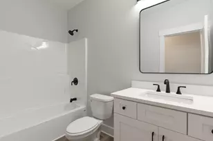 5830 Buckskin Ct, Crestview, FL 32536 - Photo 7