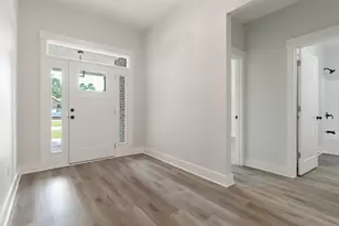 5830 Buckskin Ct, Crestview, FL 32536 - Photo 9