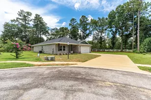 5830 Buckskin Ct, Crestview, FL 32536 - Photo 11