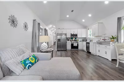 211 W Renoir Road W, Defuniak Springs, FL 32433 - Photo 11