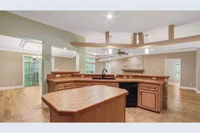 4012 Edwards Road, Southport, FL 32409 - Photo 9