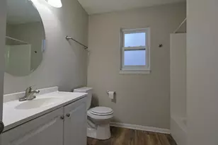 392 E Pine Street E, Mary Esther, FL 32569 - Photo 23