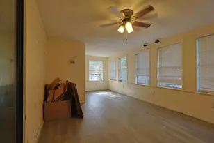 392 E Pine Street E, Mary Esther, FL 32569 - Photo 27