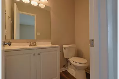 392 E Pine Street E, Mary Esther, FL 32569 - Photo 25