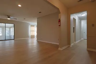 392 E Pine Street E, Mary Esther, FL 32569 - Photo 15