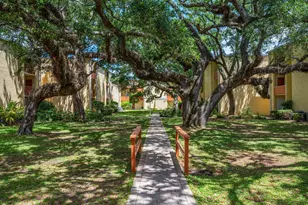 209 Miracle Strip Pkwy, Mary Esther, FL 32569 - Photo 55