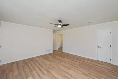 3375 McLain Drive, Crestview, FL 32539 - Photo 9