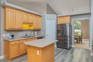 610 Territory Ln, Crestview, FL 32536 - Photo 9