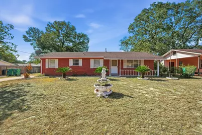 63 Oak Lane, Shalimar, FL 32579 - Photo 1