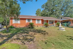 63 Oak Ln, Shalimar, FL 32579 - Photo 3