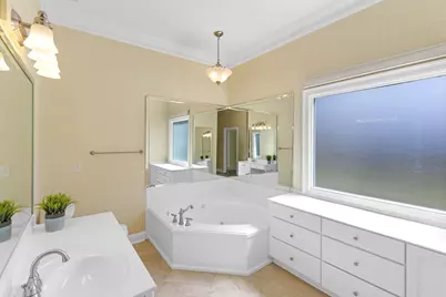 121 W Country Club Drive W, Destin, FL 32541 - Photo 37