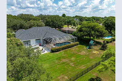 121 W Country Club Drive W, Destin, FL 32541 - Photo 11