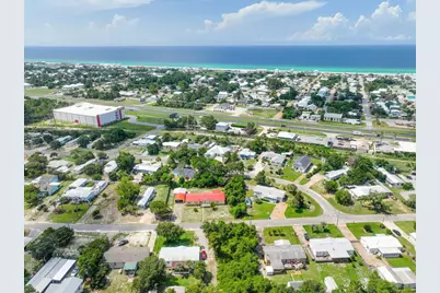 621 Malaga Place, Panama City Beach, FL 32413 - Photo 7