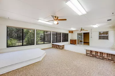 2601 Edgewater Drive, Niceville, FL 32578 - Photo 9