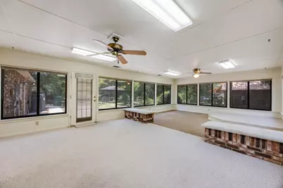 2601 Edgewater Drive, Niceville, FL 32578 - Photo 7