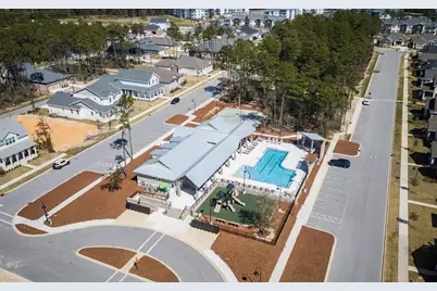 249 Foxglove Run, Niceville, FL 32578 - Photo 3