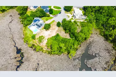 416 Emerald Court, Mary Esther, FL 32569 - Photo 5