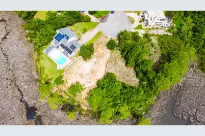 416 Emerald Court, Mary Esther, FL 32569 - Photo 1