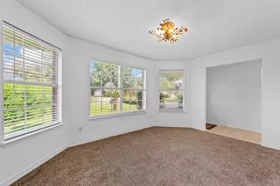 7252 Antoinette Circle, Navarre, FL 32566 - Photo 3