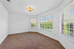 7252 Antoinette Cir, Navarre, FL 32566 - Photo 9