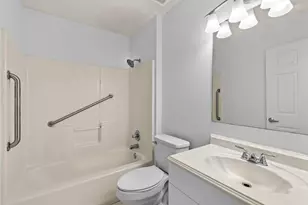 7252 Antoinette Cir, Navarre, FL 32566 - Photo 31