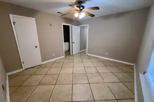 218 Woodland Park Cir, Mary Esther, FL 32569 - Photo 5