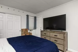 209 W Miracle Strip Parkway W, Mary Esther, FL 32569 - Photo 21