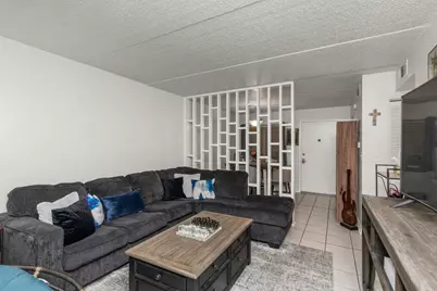 209 W Miracle Strip Parkway W #APT D103, Mary Esther, FL 32569 - Photo 15