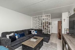 209 W Miracle Strip Parkway W, Mary Esther, FL 32569 - Photo 15