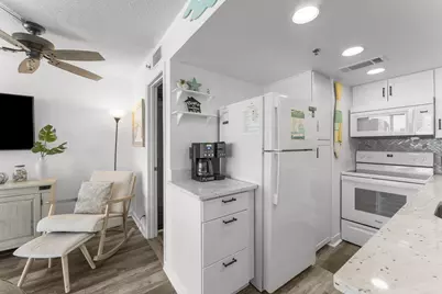 9850 S Thomas Drive S #UNIT 404E, Panama City, FL 32408 - Photo 13