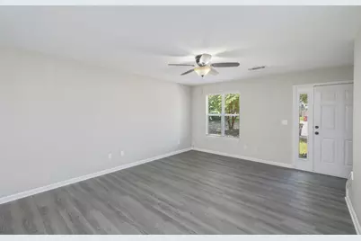 242 Wainwright Drive, Crestview, FL 32539 - Photo 9