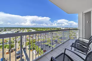 1050 Harbor Boulevard, Destin, FL 32541 - Photo 43