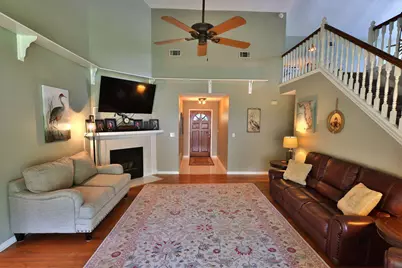 124 Long Pointe Drive, Mary Esther, FL 32569 - Photo 3