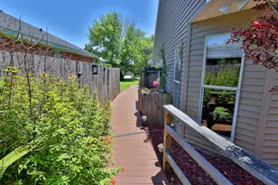 124 Long Pointe Dr, Mary Esther, FL 32569 - Photo 33