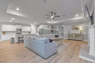 18 Hammock Cir, Freeport, FL 32439 - Photo 5