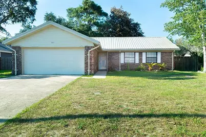127 Newcastle Circle, Fort Walton Beach, FL 32547 - Photo 1