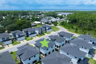 5610 Trout Ln, Pensacola, FL 32507 - Photo 9