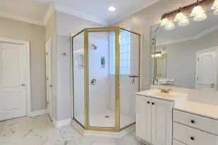 2400 Palm Harbor Dr, Fort Walton Beach, FL 32547 - Photo 29