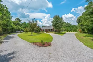 48 Cannon Dr, Laurel Hill, FL 32567 - Photo 49